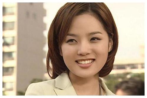 蔡琳女主播剧照,魅力四溢，镜头下的优雅女神